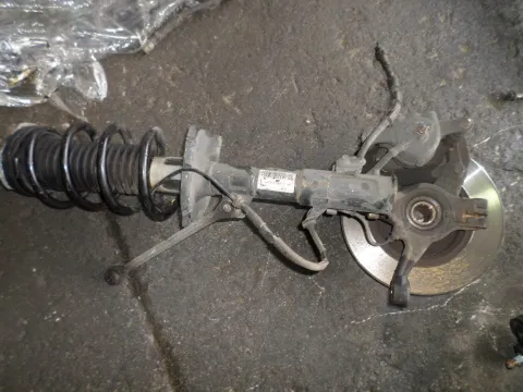 Άκρο Πλήρες Εμπρός Δεξί Με ABS για TOYOTA AYGO (2009 - 2013) (B10) , CITROEN C1 (2009 - 2012) (P) , PEUGEOT 107 (2010 - 2013) Άκρο Πλήρες Εμπρός Δεξί Με ABS για TOYOTA AYGO (2009 - 2013) (B10) , CITROEN C1 (2009 - 2012) (P) , PEUGEOT 107 (2010 - 2013)