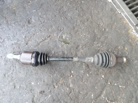 Ημιαξόνιο Εμπρός Αριστερό για NISSAN MICRA (2003 - 2005) (K12) Ημιαξόνιο Εμπρός Αριστερό για NISSAN MICRA (2003 - 2005) (K12)