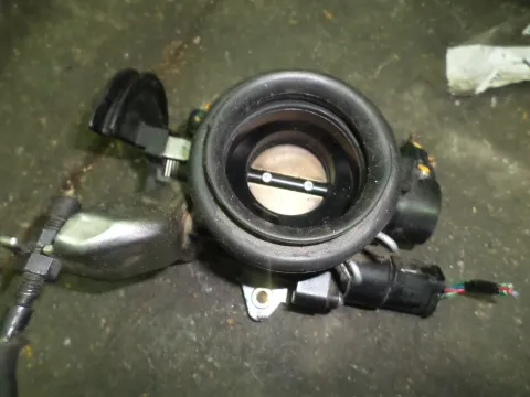 Σώμα Πεταλούδας για TOYOTA AYGO (2009 - 2013) (B10) , PEUGEOT 107 (2010 - 2013) , CITROEN C1 (2009 - 2012) (P) Σώμα Πεταλούδας για TOYOTA AYGO (2009 - 2013) (B10) , PEUGEOT 107 (2010 - 2013) , CITROEN C1 (2009 - 2012) (P)