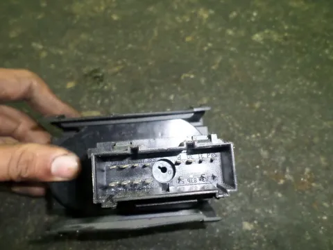 Διακόπτης Φώτων για FORD FOCUS (2004 - 2008) Mk2a (DA3 - C307) - 