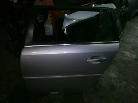 Πόρτα Πίσω Αριστερή για OPEL VECTRA (2002 - 2005) C S-Wagon - 5dr , (2005 - 2008) C *Γ* Πόρτα Πίσω Αριστερή για OPEL VECTRA (2002 - 2005) C S-Wagon - 5dr , (2005 - 2008) C *Γ*