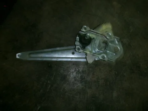 Γρύλος Παραθύρου Μηχανικός Πίσω Δεξιός για SUZUKI IGNIS (2000 - 2003) (RG) *Ο* Γρύλος Παραθύρου Μηχανικός Πίσω Δεξιός για SUZUKI IGNIS (2000 - 2003) (RG) *Ο*