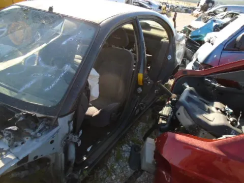 Τροπέτο Αμάξι Δεν Έχει Μηχανή Και Σασμάν για TOYOTA AVENSIS (1997 - 2000) (T220) Sedan - 4dr *Δ* -  Τροπέτο Αμάξι Δεν Έχει Μηχανή Και Σασμάν για TOYOTA AVENSIS (1997 - 2000) (T220) Sedan - 4dr *Δ* -