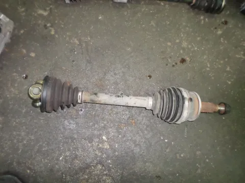 Ημιαξόνιο Εμπρός Αριστερό για TOYOTA RAV-4 (2006 - 2009) (XA30) Ημιαξόνιο Εμπρός Αριστερό για TOYOTA RAV-4 (2006 - 2009) (XA30)