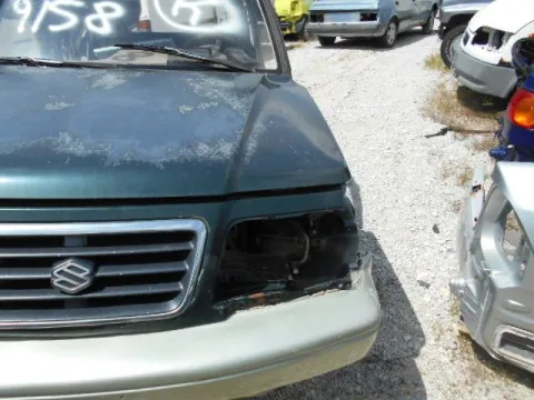 Τροπέτο Αμάξι χωρίς Μηχανή με Σασμάν για SUZUKI VITARA (1995 - 2004) (SE) Spain 2000cc V6 *Δ* -  Τροπέτο Αμάξι χωρίς Μηχανή με Σασμάν για SUZUKI VITARA (1995 - 2004) (SE) Spain 2000cc V6 *Δ* -