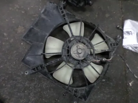 Βεντιλατέρ Ψυγείου Κινητήρα (Νερού) για DAIHATSU YRV (M2) (2000 - 2005) Βεντιλατέρ Ψυγείου Κινητήρα (Νερού) για DAIHATSU YRV (M2) (2000 - 2005)