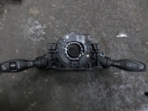 Διακόπτης Φώτων-Φλάς για FORD FIESTA (2008 - 2012) Mk6 (JA8) Διακόπτης Φώτων-Φλάς για FORD FIESTA (2008 - 2012) Mk6 (JA8)