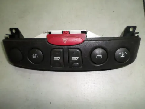 Διακόπτες για FIAT PUNTO (1999 - 2003) (188) Διακόπτες για FIAT PUNTO (1999 - 2003) (188)