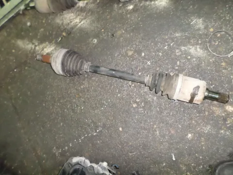 Ημιαξόνιο Εμπρός Δεξί για HONDA CIVIC (2001 - 2003) (EP - S - U - V - M) 1400 (D14Z5) petrol 90 (ES4) SOHC , (2004 - 2005) (EP - S - U - V - M) Ημιαξόνιο Εμπρός Δεξί για HONDA CIVIC (2001 - 2003) (EP - S - U - V - M) 1400 (D14Z5) petrol 90 (ES4) SOHC , (2004 - 2005) (EP - S - U - V - M)