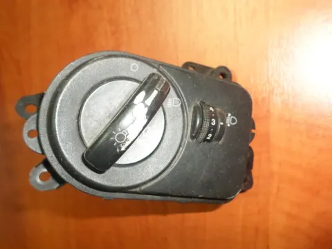 Διακόπτης Φώτων για FORD FIESTA (2002 - 2005) Mk5a Διακόπτης Φώτων για FORD FIESTA (2002 - 2005) Mk5a