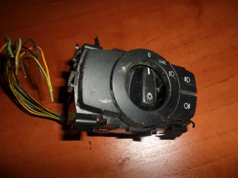 Διακόπτης Φώτων 6932798  για BMW 3 Series (2005 - 2008) (E90-1-2-3) , (2008 - 2012) (E90-1-2-3 F-L) Διακόπτης Φώτων 6932798  για BMW 3 Series (2005 - 2008) (E90-1-2-3) , (2008 - 2012) (E90-1-2-3 F-L)
