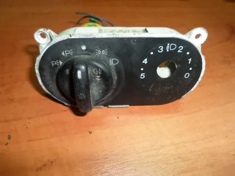 Διακόπτης Φώτων για FORD MONDEO (1993 - 1996) Mk1 Διακόπτης Φώτων για FORD MONDEO (1993 - 1996) Mk1