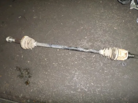 Ημιαξόνιο Πίσω Δεξί Με ABS για HYUNDAI TUCSON (2004 - 2010) (JM) Ημιαξόνιο Πίσω Δεξί Με ABS για HYUNDAI TUCSON (2004 - 2010) (JM)