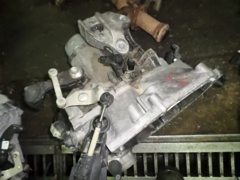 Κιβώτιο Ταχυτήτων (Σασμάν) Χειροκίνητο για CITROEN DS3 (2010 - ) 1400 (EP3) Petrol 95 16V Κιβώτιο Ταχυτήτων (Σασμάν) Χειροκίνητο για CITROEN DS3 (2010 - ) 1400 (EP3) Petrol 95 16V