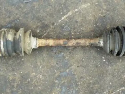 Ημιαξόνιο Εμπρός Αριστερό για NISSAN ALMERA (1995 - 1998) (N15) Ημιαξόνιο Εμπρός Αριστερό για NISSAN ALMERA (1995 - 1998) (N15)