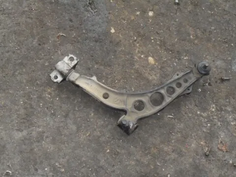 Ψαλίδι Εμπρός Αριστερό για FIAT PUNTO (1994 - 1999) (176) Ψαλίδι Εμπρός Αριστερό για FIAT PUNTO (1994 - 1999) (176)
