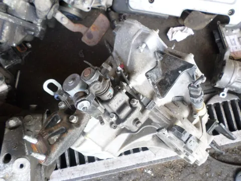 Κιβώτιο Ταχυτήτων (Σασμάν) Χειροκίνητο για CHEVROLET - DAEWOO MATIZ (2005 - 2010) (M200) 1000 B10S1 petrol 67 Κιβώτιο Ταχυτήτων (Σασμάν) Χειροκίνητο για CHEVROLET - DAEWOO MATIZ (2005 - 2010) (M200) 1000 B10S1 petrol 67