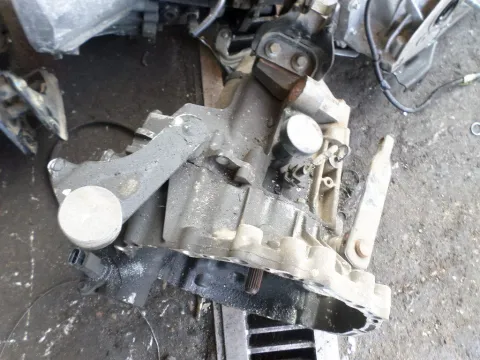 Κιβώτιο Ταχυτήτων (Σασμάν) Χειροκίνητο για ROVER 25 (2000 - 2004) (RF) 1400 (14 K4M) Petrol 84 DOHC-16V , (2004 - 2005) (RF) , STREETWISE (2003 - 2005) 1400 (14 K4M) Petrol 84 Κιβώτιο Ταχυτήτων (Σασμάν) Χειροκίνητο για ROVER 25 (2000 - 2004) (RF) 1400 (14 K4M) Petrol 84 DOHC-16V , (2004 - 2005) (RF) , STREETWISE (2003 - 2005) 1400 (14 K4M) Petrol 84