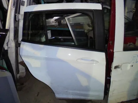 Πόρτα Πίσω Δεξιά για FORD B-MAX (2013- ) *Γ* Πόρτα Πίσω Δεξιά για FORD B-MAX (2013- ) *Γ*