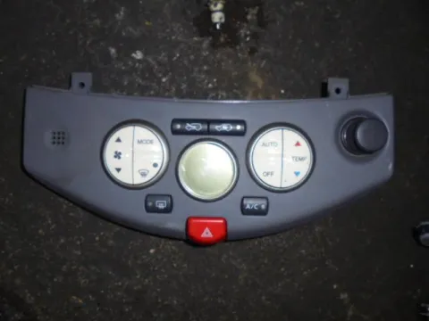 Όργανα Ταμπλό Χειριστήρια Καλοριφέρ για NISSAN MICRA (2005 - 2011) (K12) Όργανα Ταμπλό Χειριστήρια Καλοριφέρ για NISSAN MICRA (2005 - 2011) (K12)