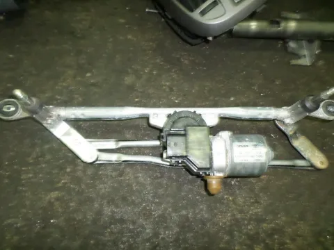 Μοτέρ Κίνησης Εμπρός Υαλοκαθαριστήρων για FIAT PANDA (2012 - ) ΠΑΛΕΤΑ *104* 300677 Μοτέρ Κίνησης Εμπρός Υαλοκαθαριστήρων για FIAT PANDA (2012 - ) ΠΑΛΕΤΑ *104* 300677