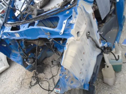 Τροπέτο Εμπρός Δεν Έχει Μηχανή Και Σασμάν (Έχει A/C) για TOYOTA HI-ACE (1996 - 2006) (XH10) *Δ* -  Τροπέτο Εμπρός Δεν Έχει Μηχανή Και Σασμάν (Έχει A/C) για TOYOTA HI-ACE (1996 - 2006) (XH10) *Δ* -