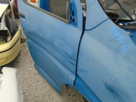 Τροπέτο Εμπρός Δεν Έχει Μηχανή Και Σασμάν (Έχει A/C) για TOYOTA HI-ACE (1996 - 2006) (XH10) *Δ* -  Τροπέτο Εμπρός Δεν Έχει Μηχανή Και Σασμάν (Έχει A/C) για TOYOTA HI-ACE (1996 - 2006) (XH10) *Δ* -