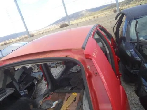 Τροπέτο Πίσω Με Άξονα Με Θόλουs Και Σασί για FIAT PUNTO (1999 - 2003) (188) Ηatchback - 5dr *Δ* -  Τροπέτο Πίσω Με Άξονα Με Θόλουs Και Σασί για FIAT PUNTO (1999 - 2003) (188) Ηatchback - 5dr *Δ* -