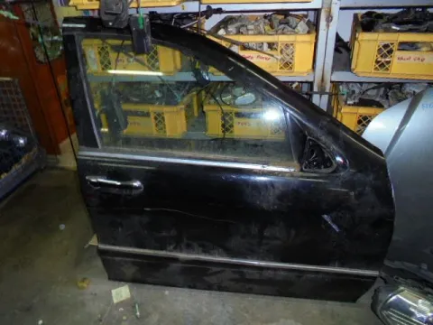 Πόρτα Εμπρός Δεξιά για MERCEDES S - CLASS (2003 - 2005) (W220) Πόρτα Εμπρός Δεξιά για MERCEDES S - CLASS (2003 - 2005) (W220)