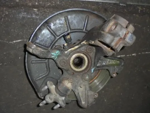 Ακραξόνιο Εμπρός Αριστερό Με ABS για VW GOLF (2004 - 2008) Mk5 (1K1) Ακραξόνιο Εμπρός Αριστερό Με ABS για VW GOLF (2004 - 2008) Mk5 (1K1)