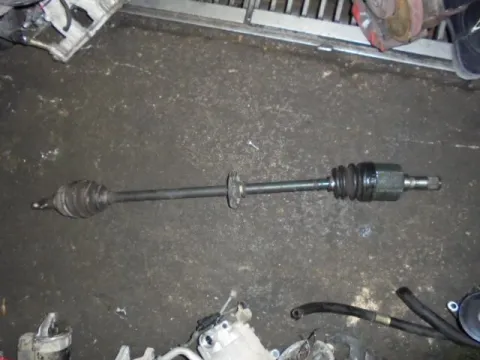 Ημιαξόνιο Εμπρός Δεξί για MAZDA 323 (1995 - 1998) (BA) Ημιαξόνιο Εμπρός Δεξί για MAZDA 323 (1995 - 1998) (BA)