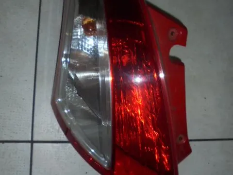 Φανάρι Πίσω Αριστερό για SUZUKI SWIFT (2012 - ) ( ) Φανάρι Πίσω Αριστερό για SUZUKI SWIFT (2012 - ) ( )