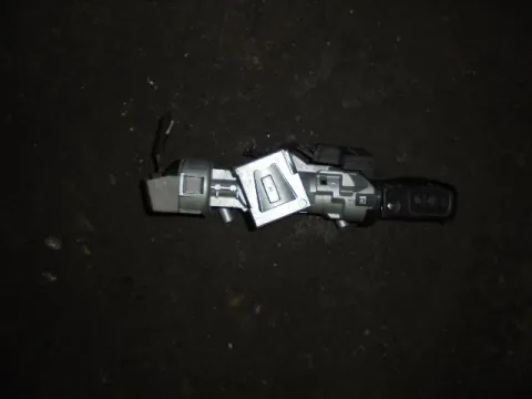 Διακόπτης Μίζας για FORD MONDEO (2007 - 2010) Mk4a (BA7 - CD345) , (2011 - ) ( ) Διακόπτης Μίζας για FORD MONDEO (2007 - 2010) Mk4a (BA7 - CD345) , (2011 - ) ( )
