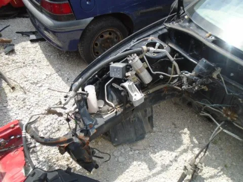 Τροπέτο Πίσω Με Άξονα Με Θόλουs Και Σασί για MITSUBISHI COLT (1999 - 2004) (CJ) *Δ* -  Τροπέτο Πίσω Με Άξονα Με Θόλουs Και Σασί για MITSUBISHI COLT (1999 - 2004) (CJ) *Δ* -
