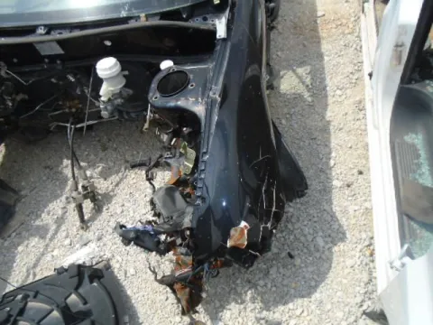 Τροπέτο Πίσω Με Άξονα Με Θόλουs Και Σασί για MITSUBISHI COLT (1999 - 2004) (CJ) *Δ* -  Τροπέτο Πίσω Με Άξονα Με Θόλουs Και Σασί για MITSUBISHI COLT (1999 - 2004) (CJ) *Δ* -
