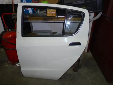 Πόρτα Πίσω Αριστερή για DAIHATSU CUORE (2007 - ) VIII Πόρτα Πίσω Αριστερή για DAIHATSU CUORE (2007 - ) VIII
