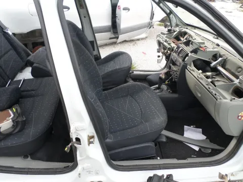Τροπέτο Πίσω Με Άξονα Με Θόλουs Και Σασί για RENAULT CLIO (2001 - 2005) (BB_) (CB_) (BB) Ηatchback - 5dr *Δ* -  Τροπέτο Πίσω Με Άξονα Με Θόλουs Και Σασί για RENAULT CLIO (2001 - 2005) (BB_) (CB_) (BB) Ηatchback - 5dr *Δ* -
