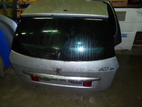Πορτ-Μπαγκάζ (Ανοιγόμενο Τζάμι) για PEUGEOT 407 (2004 - 2008) (6D_) S-Wagon - 5dr , (2008 - 2010) *Γ* Πορτ-Μπαγκάζ (Ανοιγόμενο Τζάμι) για PEUGEOT 407 (2004 - 2008) (6D_) S-Wagon - 5dr , (2008 - 2010) *Γ*