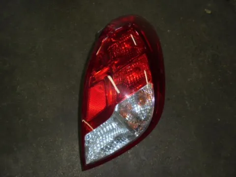 Φανάρι Πίσω Δεξί για HYUNDAI i20 (2012 - ) ( ) Φανάρι Πίσω Δεξί για HYUNDAI i20 (2012 - ) ( )