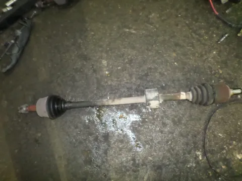 Ημιαξόνιο Εμπρός Δεξί για FIAT PUNTO (1999 - 2003) (188) Ημιαξόνιο Εμπρός Δεξί για FIAT PUNTO (1999 - 2003) (188)
