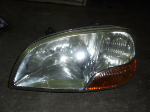 Φανάρι Εμπρός Αριστερό για SUZUKI IGNIS (2000 - 2003) (RG) Φανάρι Εμπρός Αριστερό για SUZUKI IGNIS (2000 - 2003) (RG)