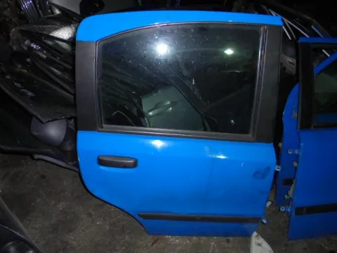 Πόρτα Πίσω Δεξιά για FIAT PANDA (2004 - 2009 ) (169) , (2009 - 2011 ) (169) *Γ* Πόρτα Πίσω Δεξιά για FIAT PANDA (2004 - 2009 ) (169) , (2009 - 2011 ) (169) *Γ*