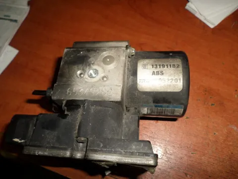 Μονάδα ABS 13191182 για OPEL VECTRA (2002 - 2005) C 1900 (Z 19 DT) Diesel 100 Μονάδα ABS 13191182 για OPEL VECTRA (2002 - 2005) C 1900 (Z 19 DT) Diesel 100