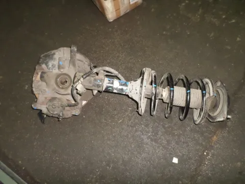 Άκρο Πλήρες Εμπρός Αριστερό Με ABS για HYUNDAI LANTRA (1998 - 1999) (J2) Άκρο Πλήρες Εμπρός Αριστερό Με ABS για HYUNDAI LANTRA (1998 - 1999) (J2)
