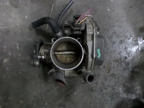 Σώμα Πεταλούδας 058133063 για AUDI A4 (2001 - 2005) (8H) (8E) 1800 BFB Petrol 163 Turbo quattro , 1800 BFB Petrol 163 Turbo  (2) Σώμα Πεταλούδας 058133063 για AUDI A4 (2001 - 2005) (8H) (8E) 1800 BFB Petrol 163 Turbo quattro , 1800 BFB Petrol 163 Turbo  (2)