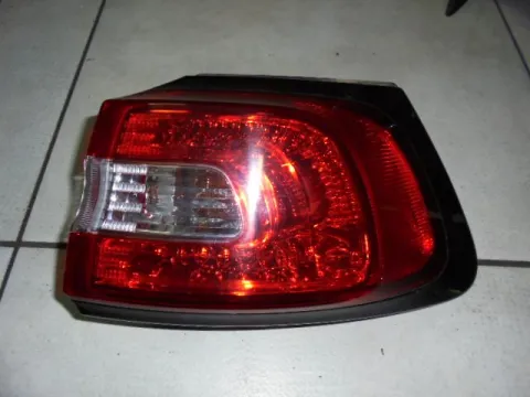 Φανάρι Πίσω Δεξί για JEEP CHEROKEE (2014 - ) (KL) Φανάρι Πίσω Δεξί για JEEP CHEROKEE (2014 - ) (KL)