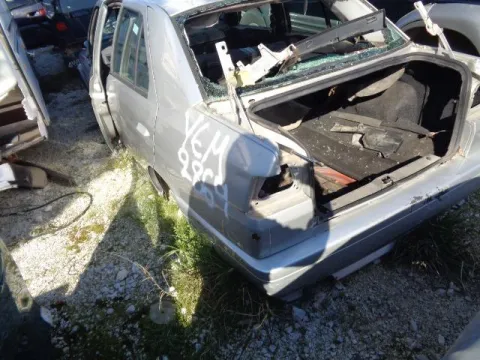 Τροπέτο Αμάξι κομπλέ Οχι Καλή Μηχανή AR67601 και με Σασμάν για ALFA ROMEO 155 (1992 - 1997) (167) 1600 (AR 67601) Petrol 120 16V TS *Δ* -  Τροπέτο Αμάξι κομπλέ Οχι Καλή Μηχανή AR67601 και με Σασμάν για ALFA ROMEO 155 (1992 - 1997) (167) 1600 (AR 67601) Petrol 120 16V TS *Δ* -