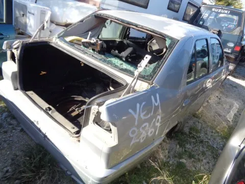 Τροπέτο Αμάξι κομπλέ Οχι Καλή Μηχανή AR67601 και με Σασμάν για ALFA ROMEO 155 (1992 - 1997) (167) 1600 (AR 67601) Petrol 120 16V TS *Δ* -  Τροπέτο Αμάξι κομπλέ Οχι Καλή Μηχανή AR67601 και με Σασμάν για ALFA ROMEO 155 (1992 - 1997) (167) 1600 (AR 67601) Petrol 120 16V TS *Δ* -