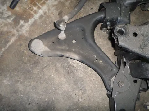 Ψαλίδι Εμπρός Αριστερό για DAIHATSU TERIOS (2006 - 2009) (J200)