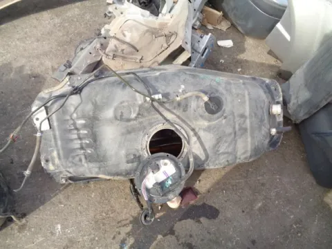 Δεξαμενή Καυσίμου (Ρεζερβουάρ) για DAIHATSU TERIOS (2006 - 2009) (J200) *Δ*22456 Δεξαμενή Καυσίμου (Ρεζερβουάρ) για DAIHATSU TERIOS (2006 - 2009) (J200) *Δ*22456